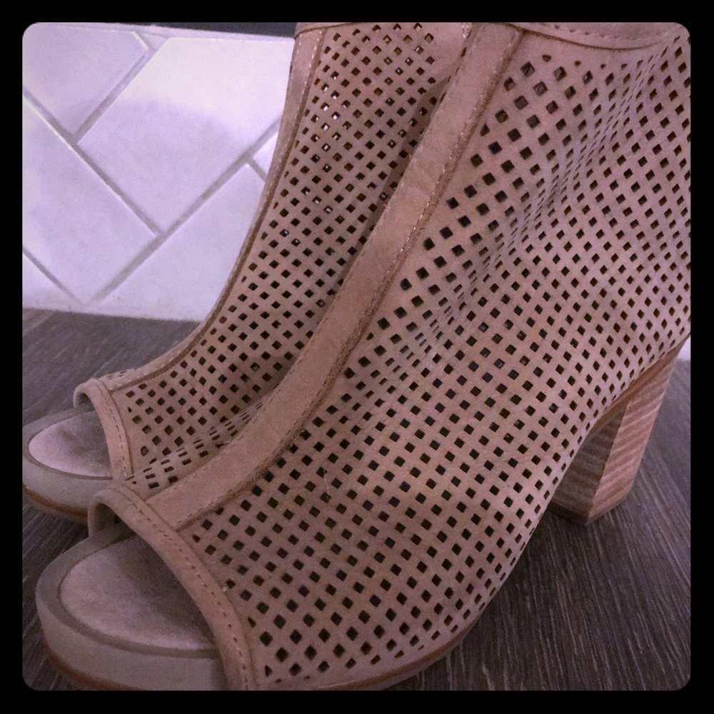 Hush Puppies ankle boot